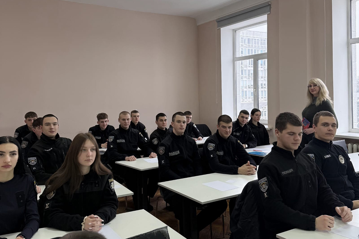 Науково-дослідна лабораторія з проблем управління правоохоронною діяльністю  та її психологічного супроводження навчально-наукового інституту післядипломної освіти-1