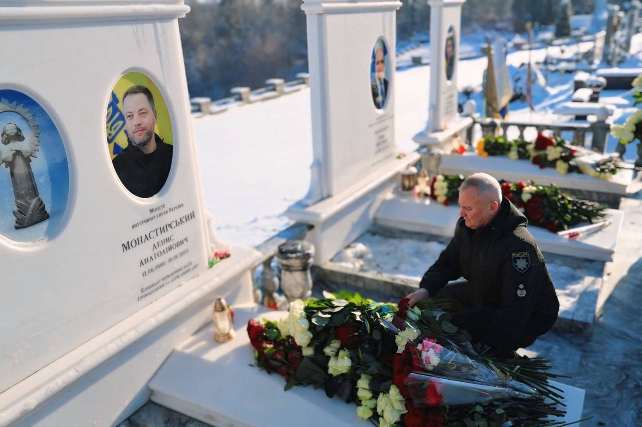Пам’ятаємо кожного: роковини авіакатастрофи у Броварах