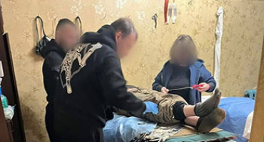 Працівник НАВС, який несе службу в складі зведеного загону поліції Луганщини, надав допомогу з порятунку життя військового