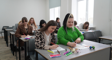 Арт-спічрайтинг: «малюємо» рецепт ідеальної промови. Підсумки заходу до Всесвітнього дня здоров’я та Великодніх свят