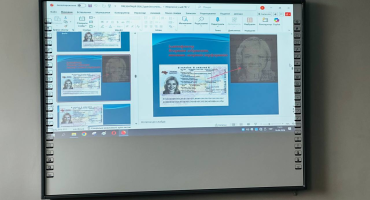 Практико орієнтоване заняття з ідентифікації особи та виявлення підроблених документів