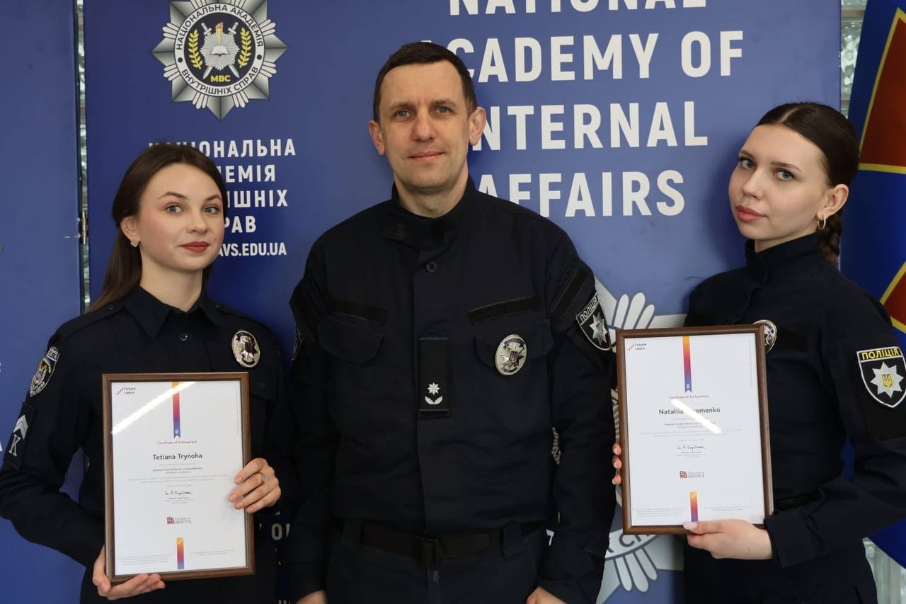 Учасники наукового гуртка НАВС пройшли міжнародні освітні курси