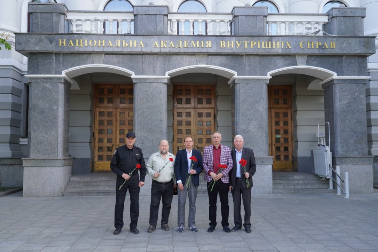 Представники НАВС долучилися до вшанування героїв Другої світової війни