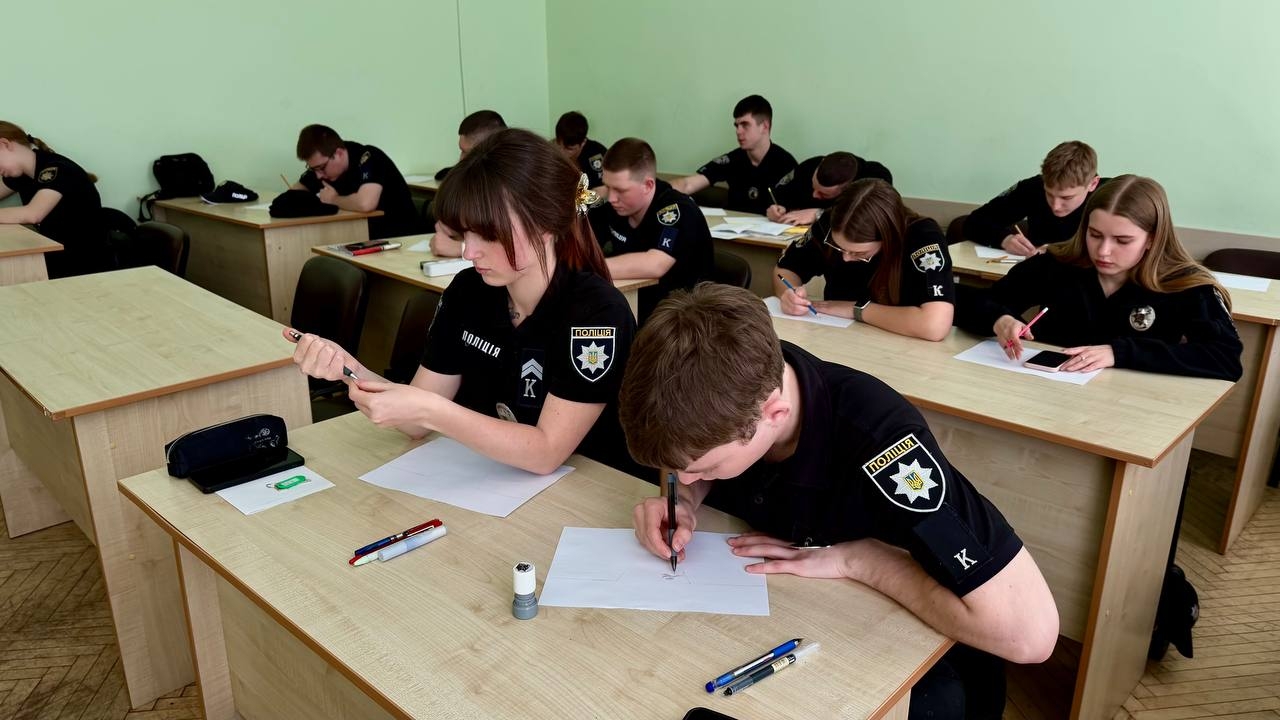 Практичне заняття з профілактики суїцидальної поведінки серед дітей та підлітків для майбутніх поліцейських-психологів