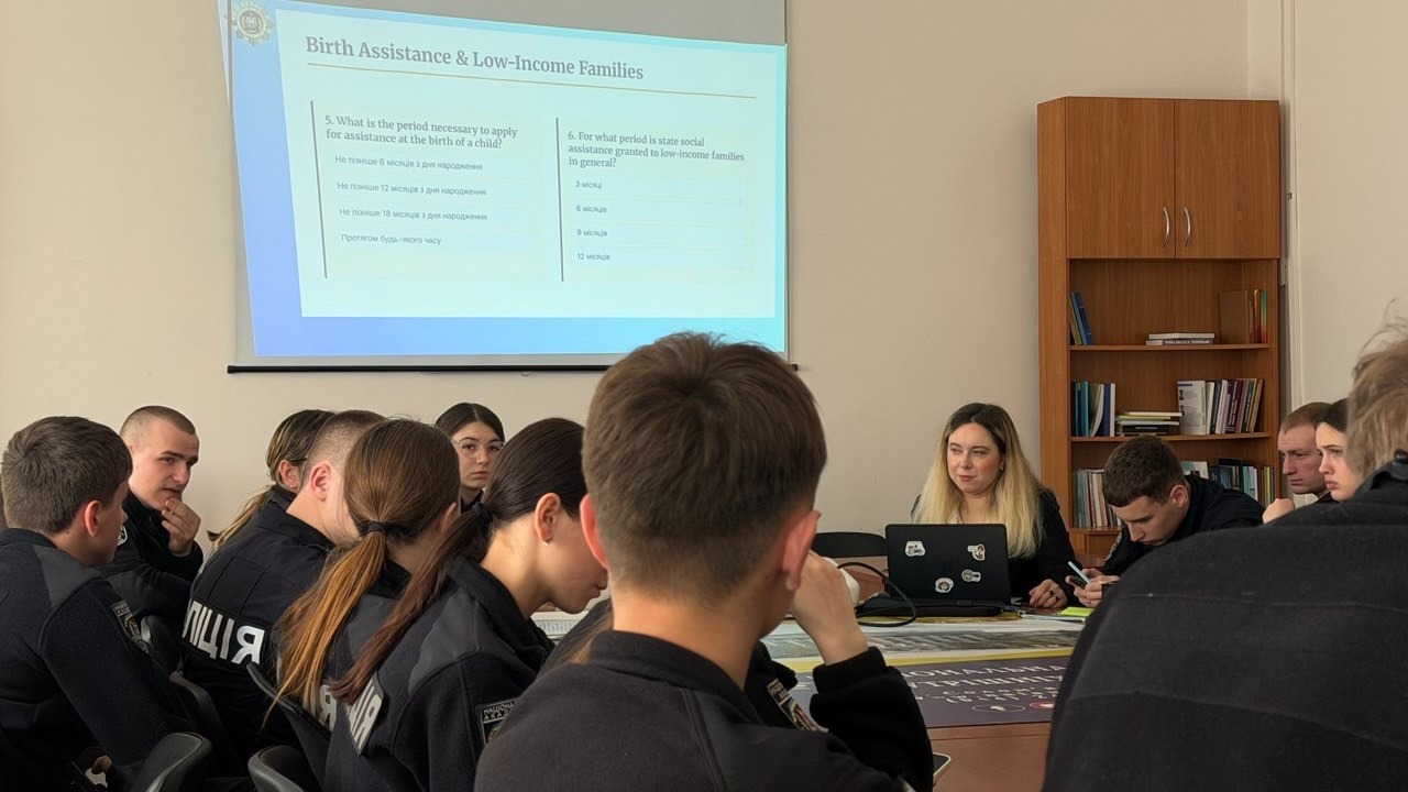 Інтерактивне бінарне заняття: поєднання правничої та мовної підготовки для здобувачів вищої освіти 