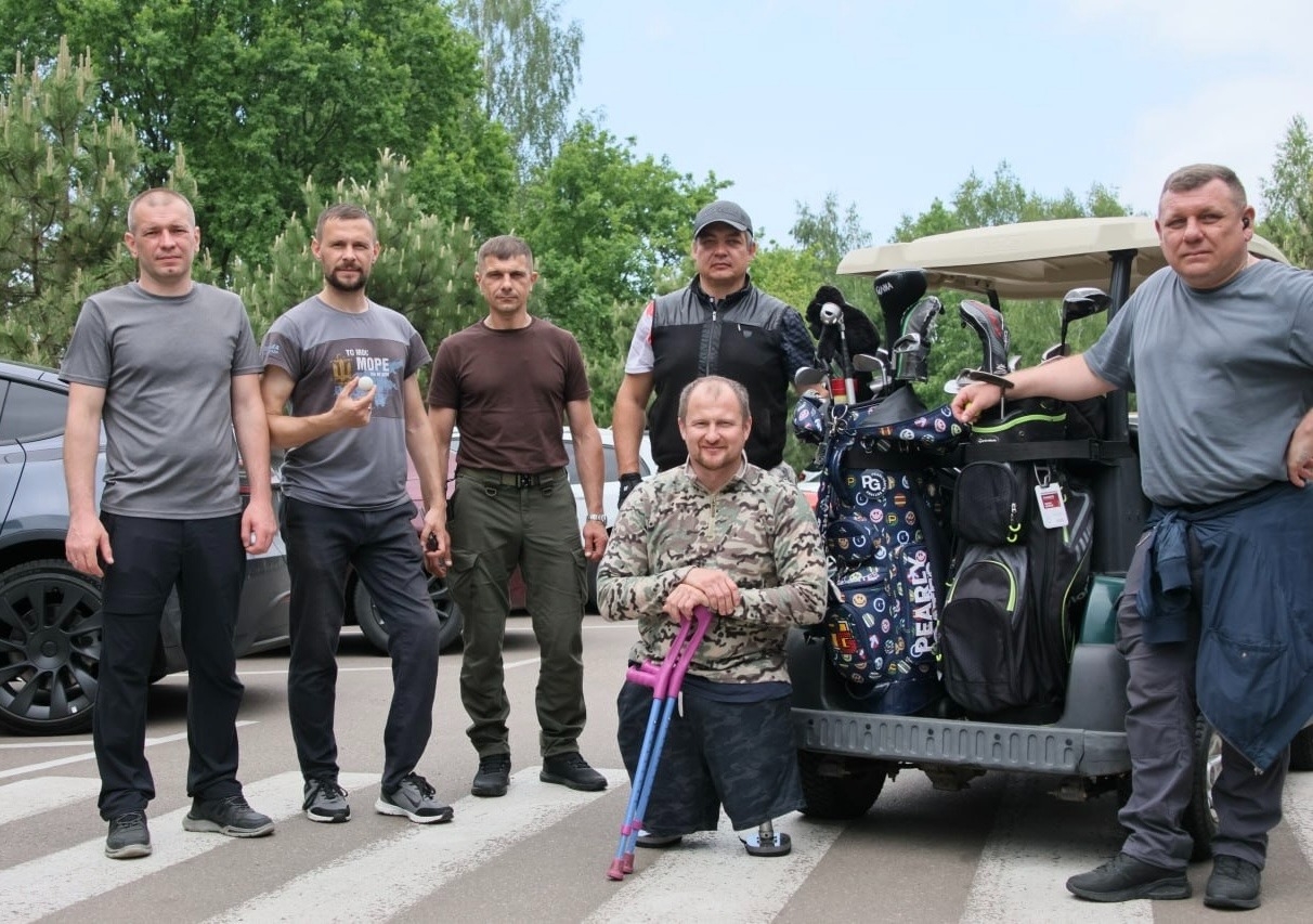 Раджу всім спробувати”: ветеран про реабілітацію через гольф