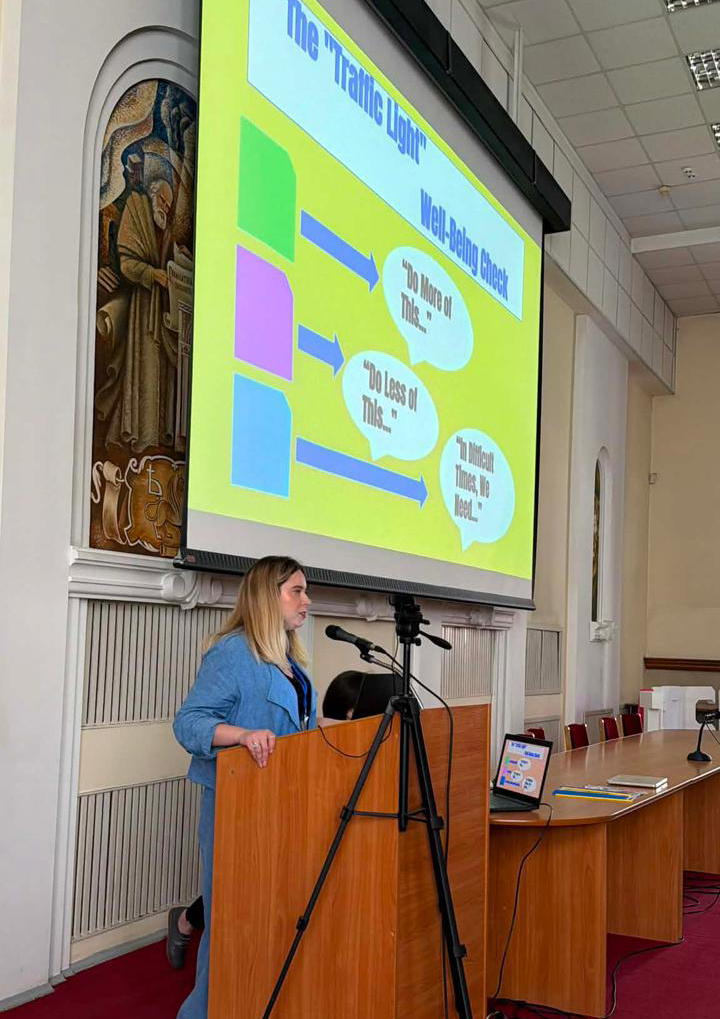 Нові горизонти професійного розвитку: участь у міжнародному проєкті tesol-ukraine та щорічній конференції викладачів англійської мови