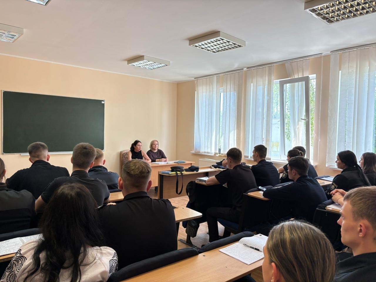 Здобувачі вищої освіти ННІПД зустрілися з адвокатом-практиком