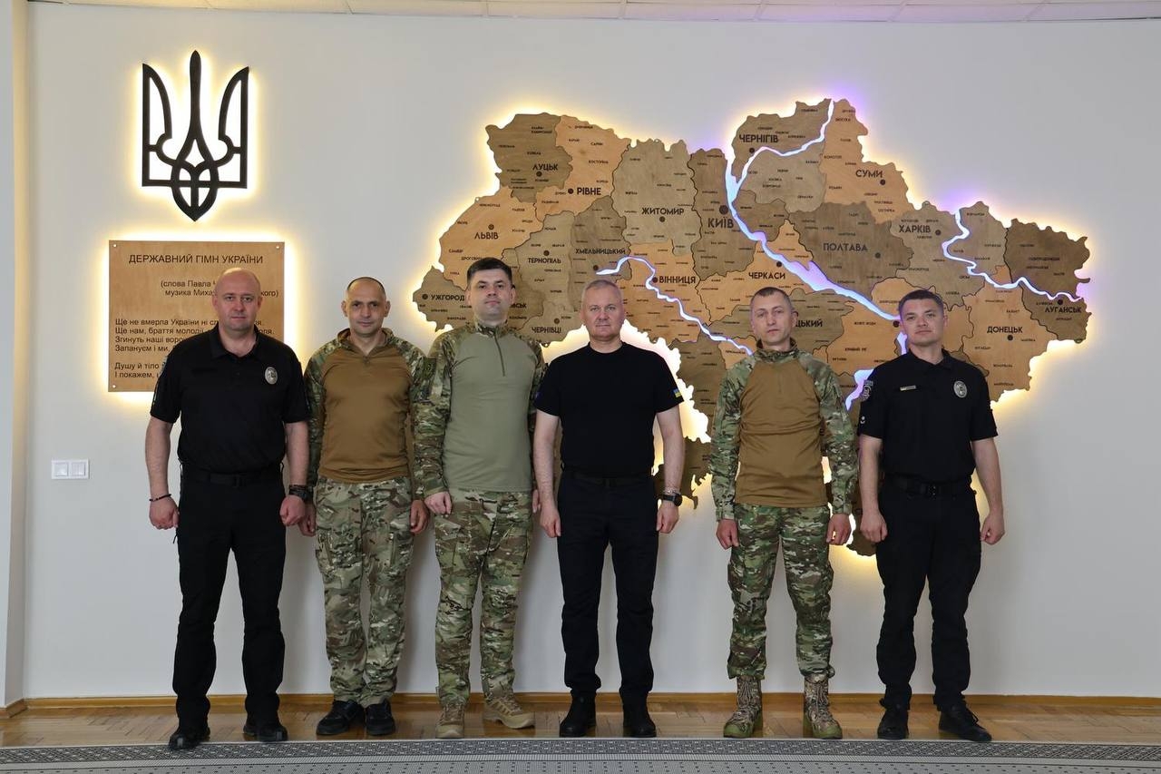 Офіцери НАВС відбули для проходження служби до підрозділів Національної поліції в прифронтових районах