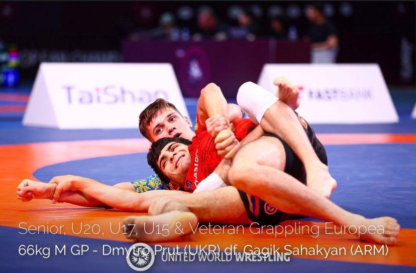 Здобувач вищої освіти НАВС став бронзовим призером Чемпіонату Європи з греплінгу