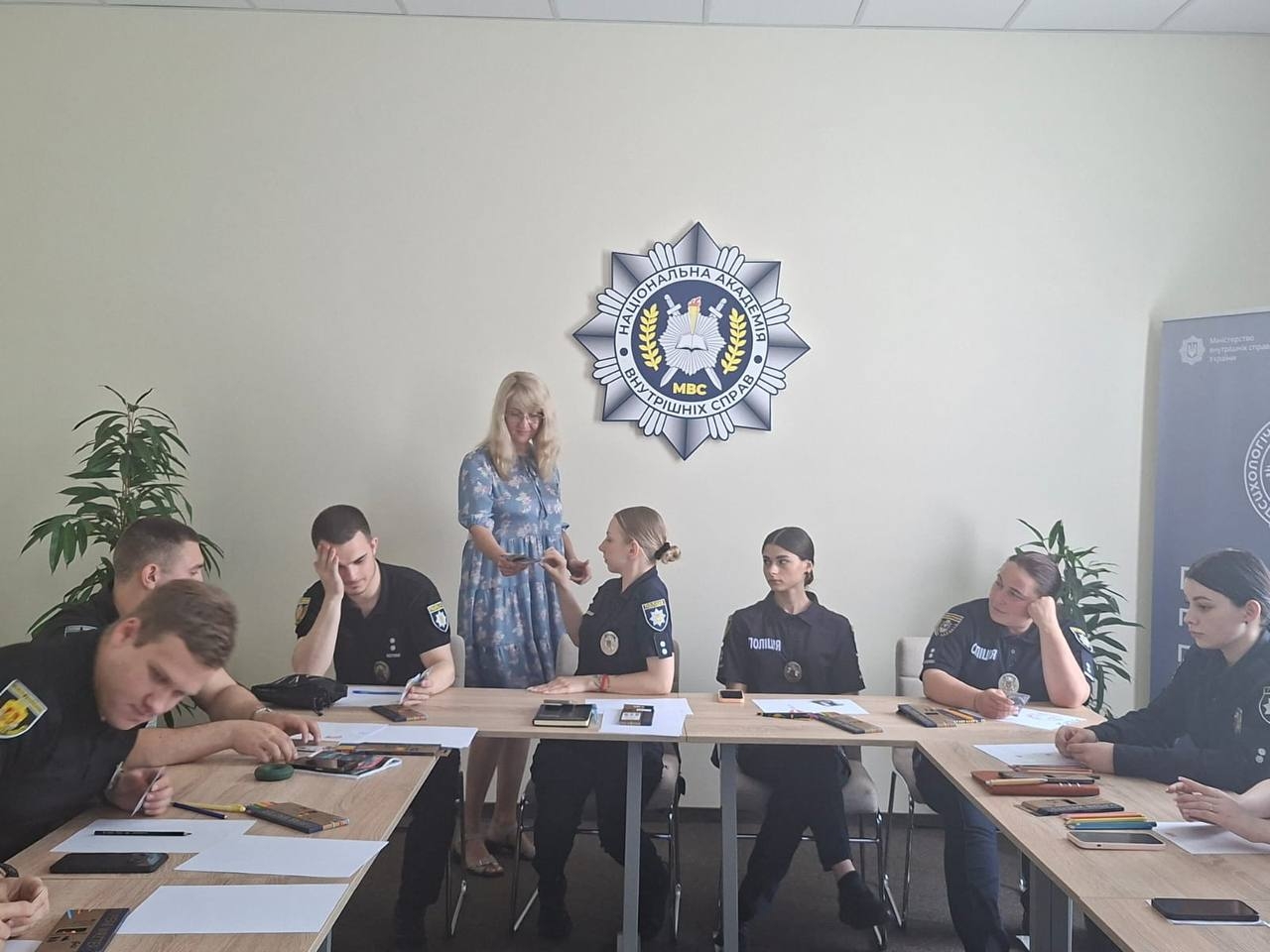 Психологічна підготовка майбутніх офіцерів: у ННІПО провели серію тренінгів