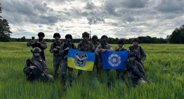 Тактичний вишкіл: марш-кидок і нейтралізація загрози для майбутніх офіцерів поліції