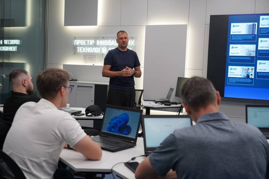 У НАВС завершили підвищення кваліфікації військовослужбовці Центру «Гард»