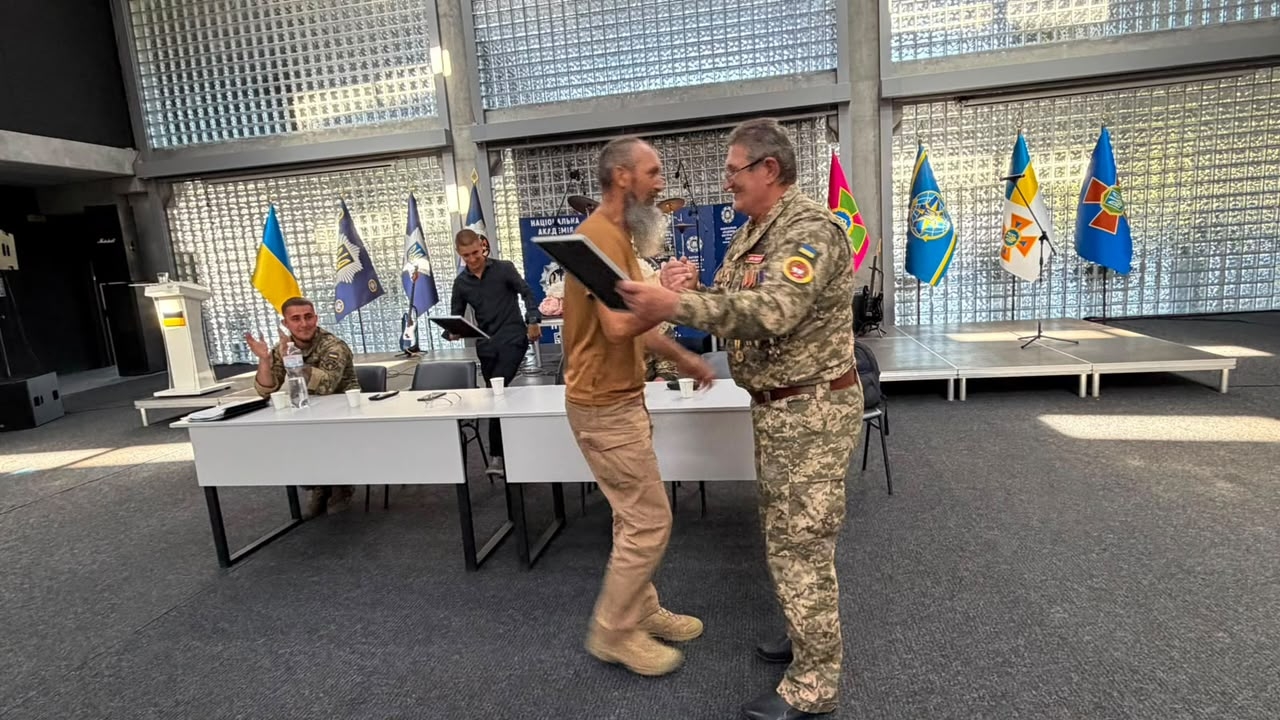 Єдність, мужність і пам’ять: у ННІПД НАВС відбулася зустріч курсантів із захисниками України