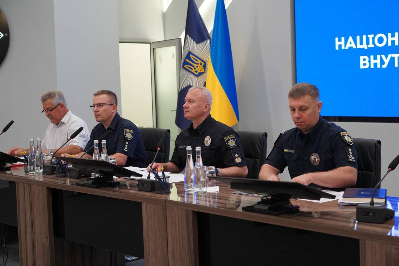 Вчена рада НАВС нагородила працівників з нагоди Дня Незалежності України