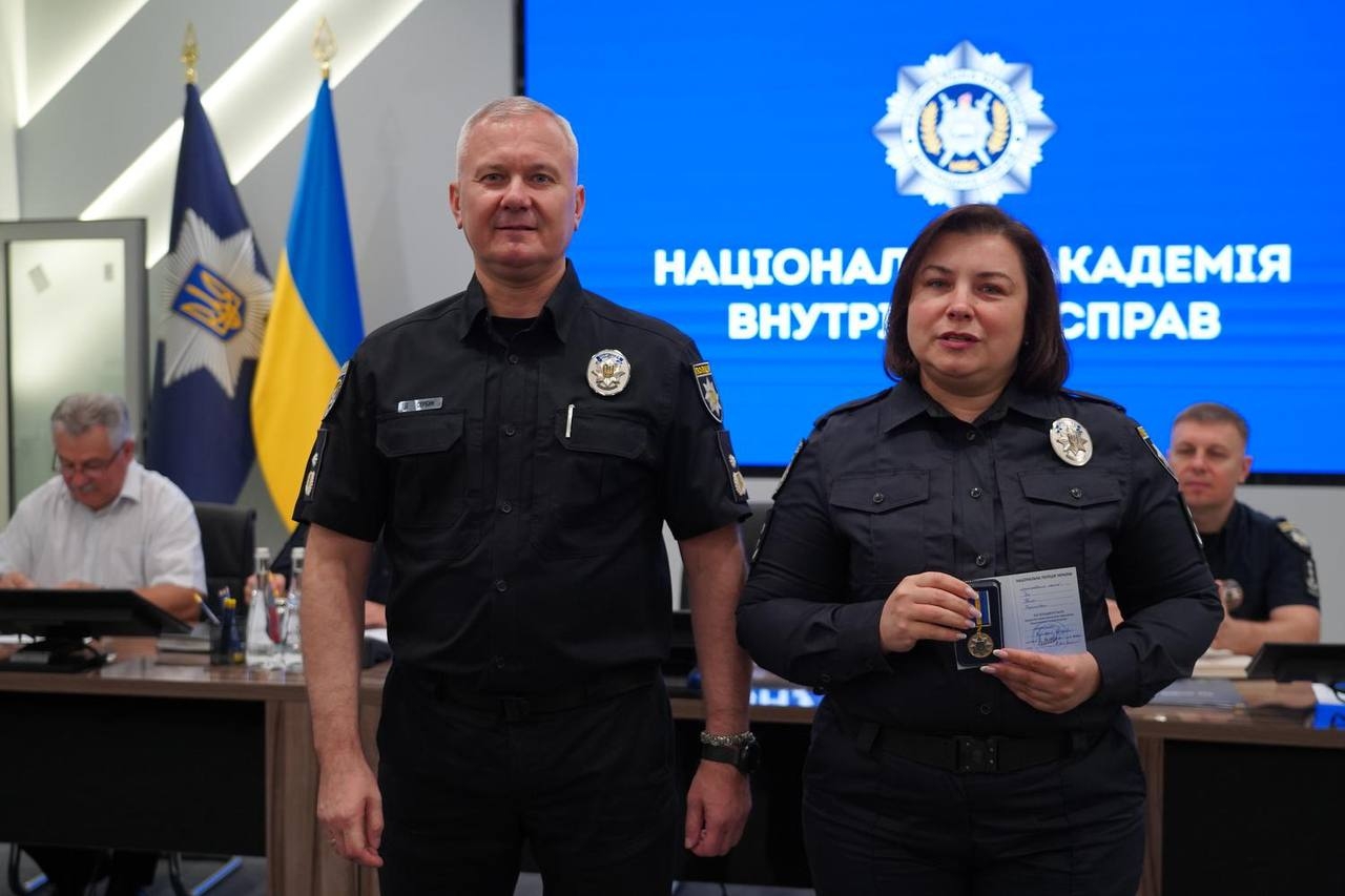 Вчена рада НАВС нагородила працівників з нагоди Дня Незалежності України