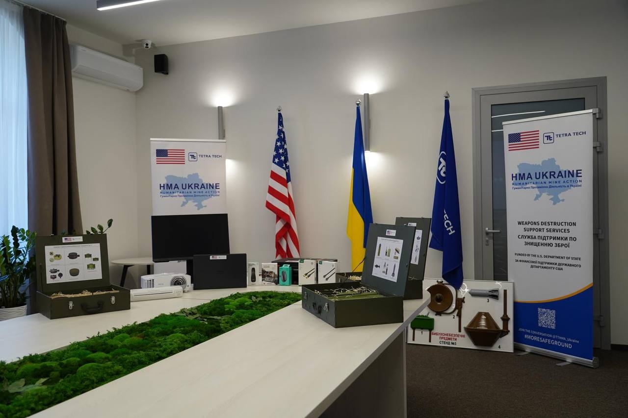 НАВС отримала міжнародну допомогу для підготовки саперів