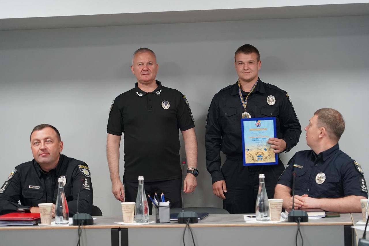 Сила, відвага та відданість: у НАВС відзначили спортивні перемоги й сумлінну службу