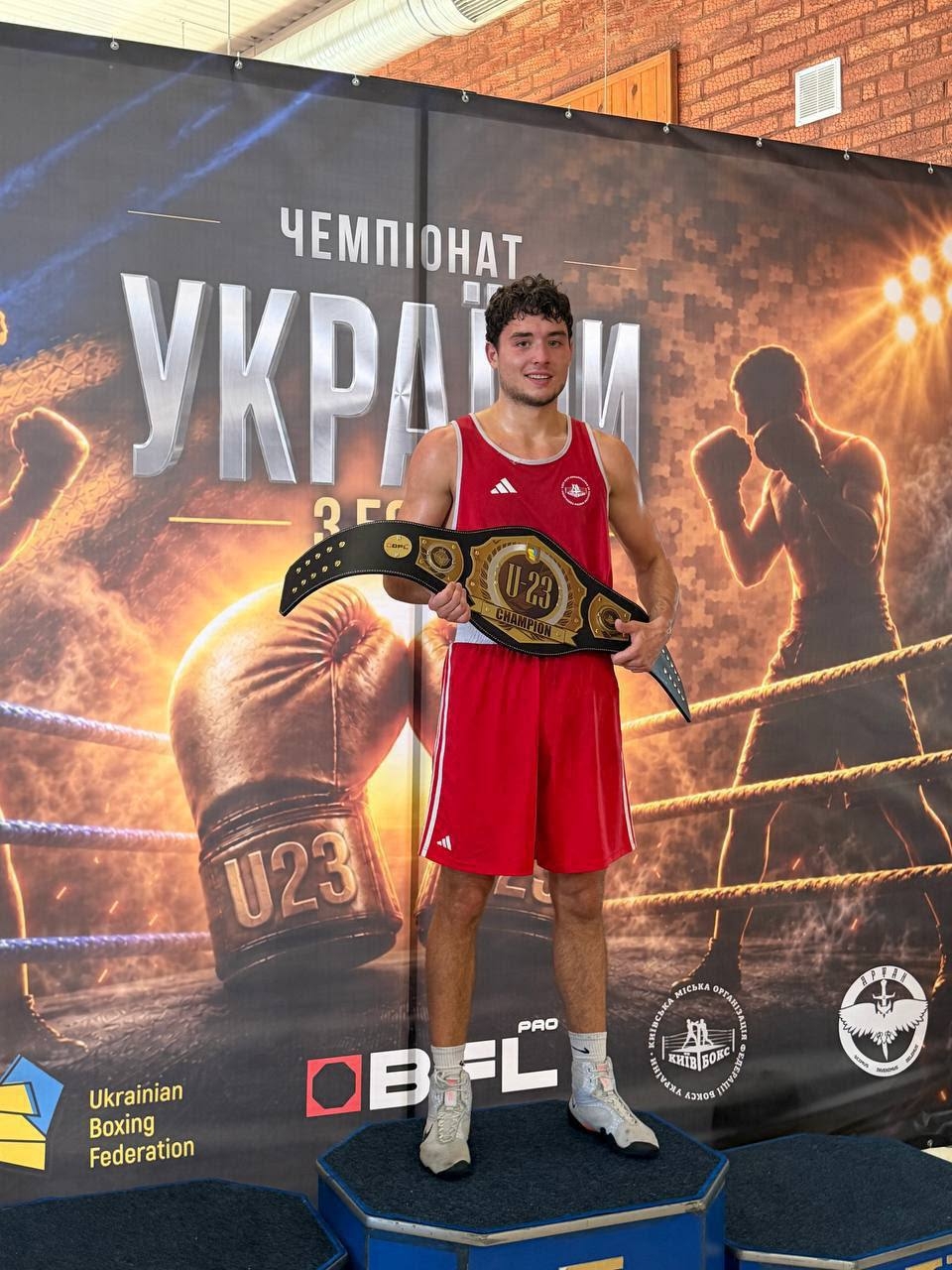 Курсант НАВС Нікіта Захарченко — чемпіон України з боксу серед спортсменів до 23 років