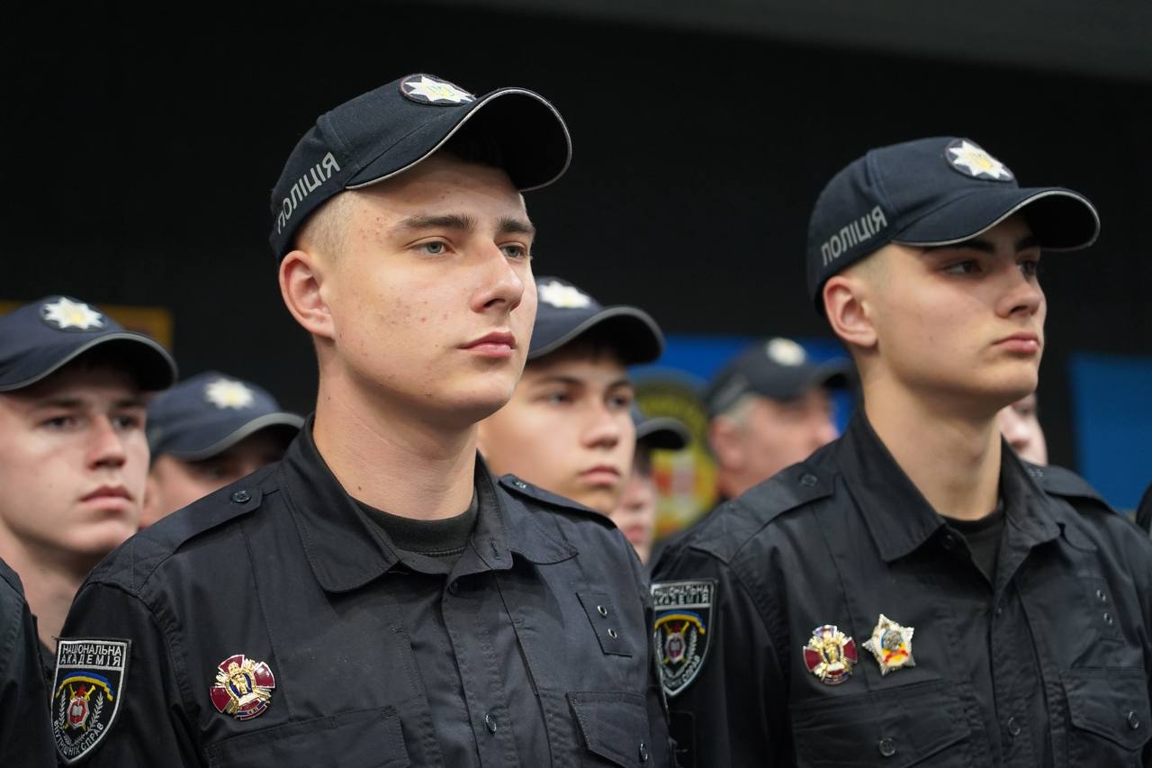 Служити і захищати: курсанти НАВС склали Присягу працівника поліції