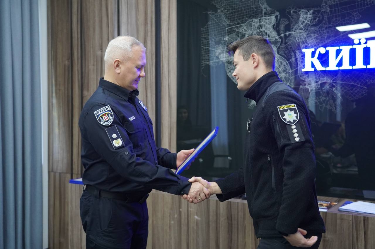 У НАВС відзначили тих, хто гідно служить і навчається