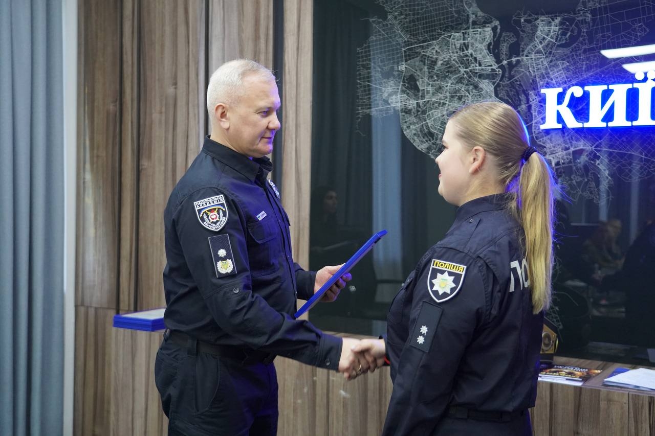 У НАВС відзначили тих, хто гідно служить і навчається
