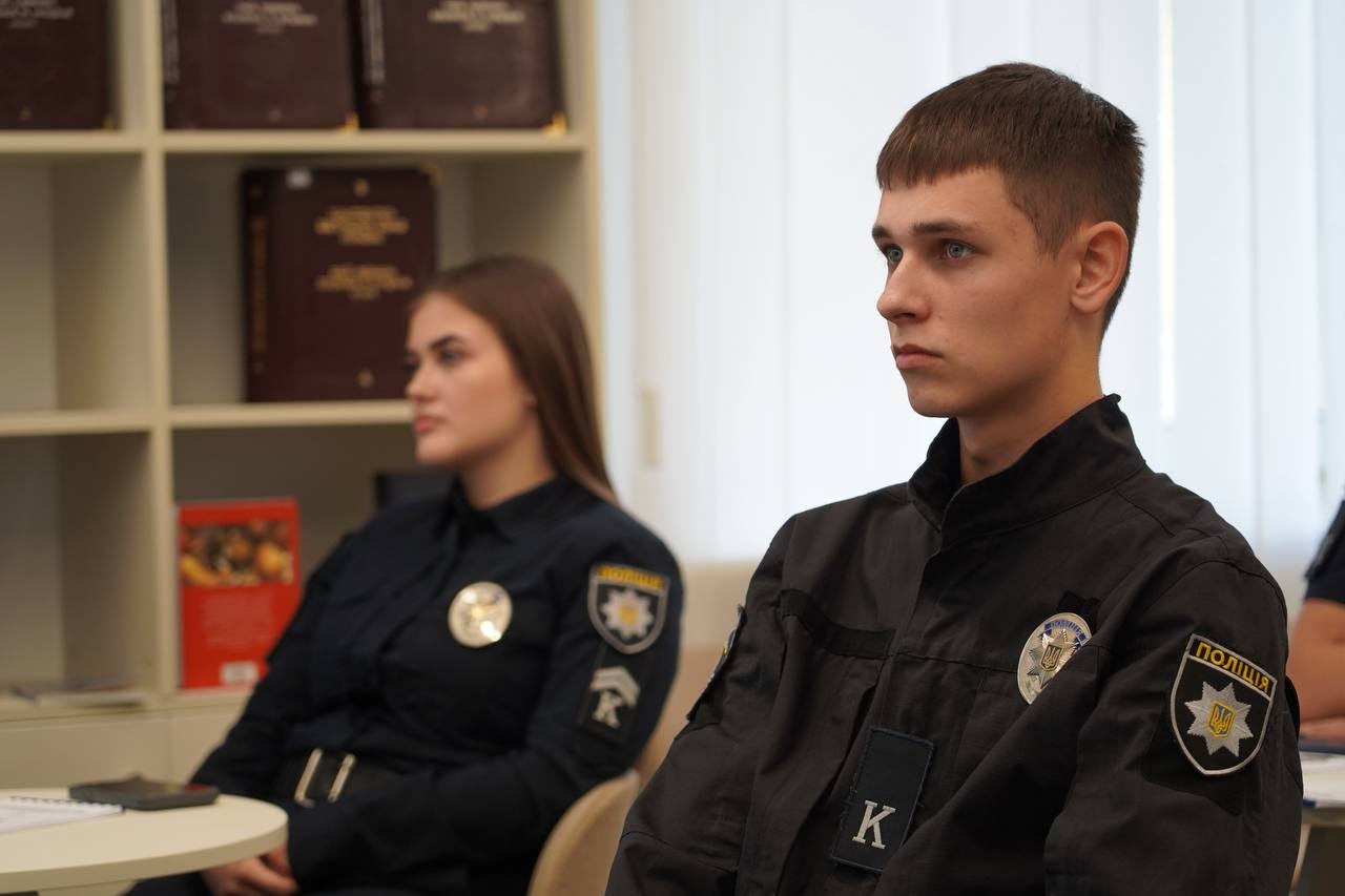 Штучний інтелект й академічна доброчесність — у НАВС обговорили можливості та ризики цифрових інструментів