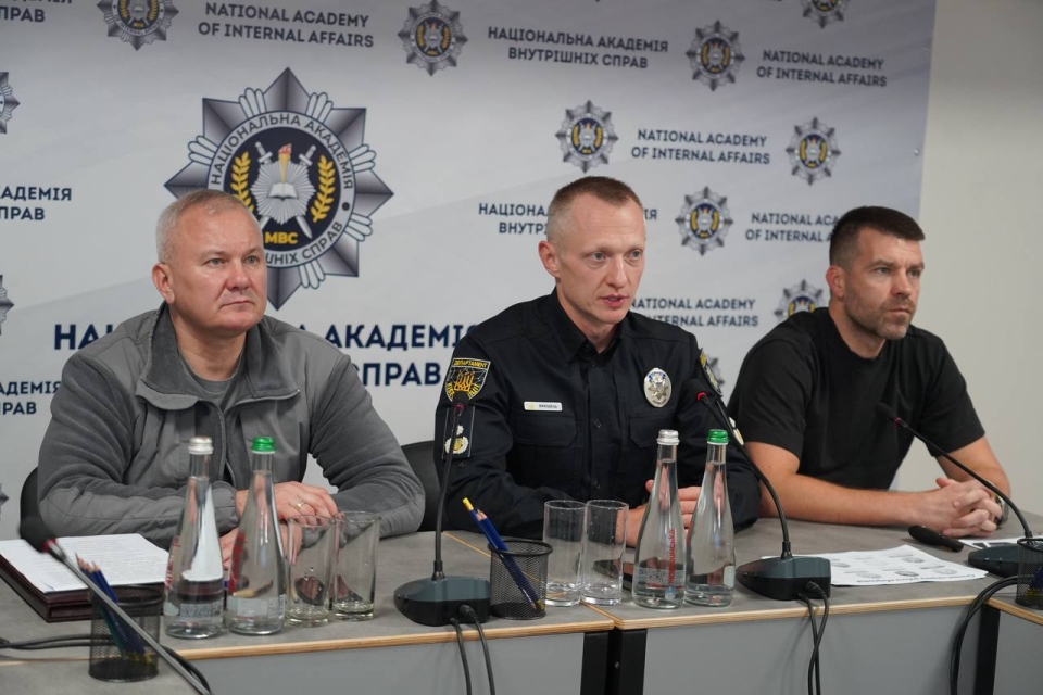 Практичні орієнтири протидії кіберзлочинності: керівництво кіберполіції провело лекцію для здобувачів вищої освіти