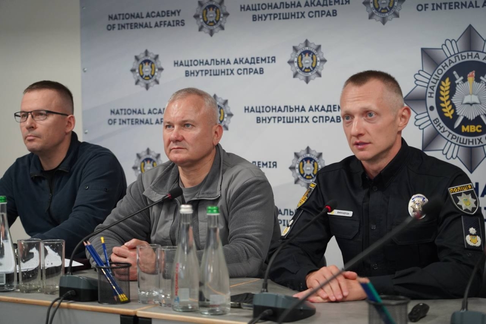 Практичні орієнтири протидії кіберзлочинності: керівництво кіберполіції провело лекцію для здобувачів вищої освіти