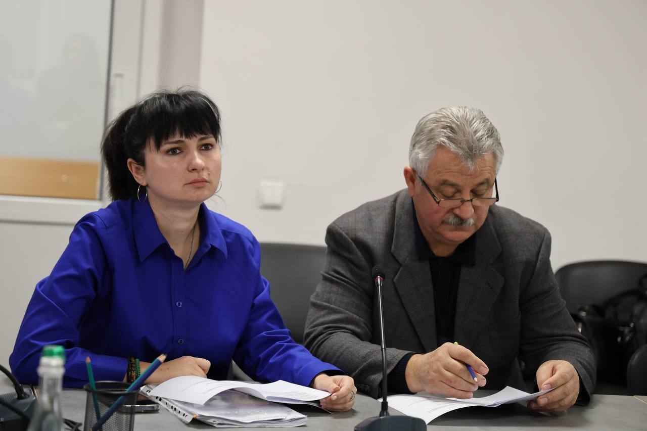 У НАВС провели круглий стіл, присвячений Дню захисників і захисниць України