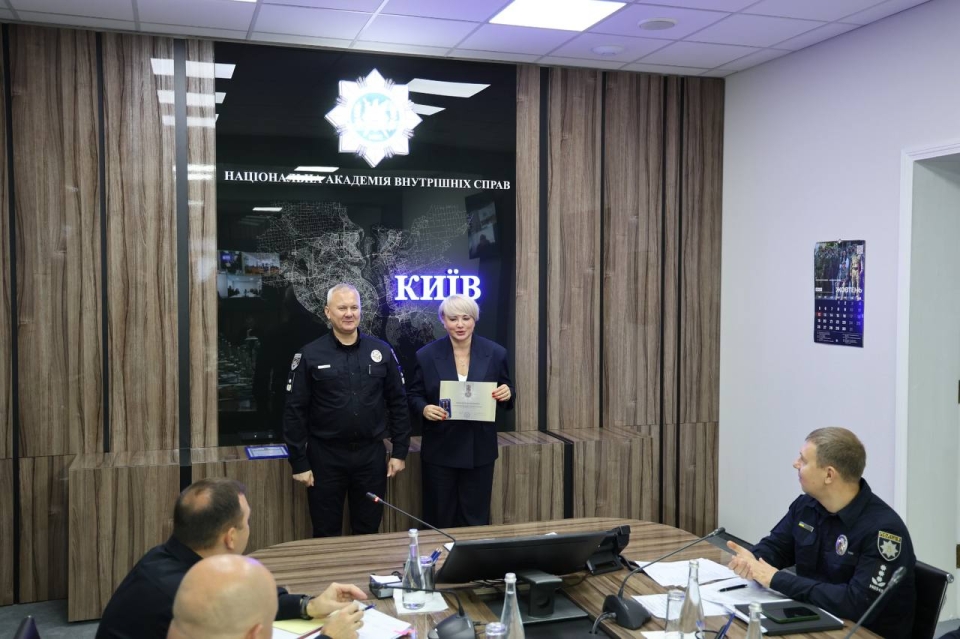 Служити гідно: у НАВС відзначили особовий і перемінний склад