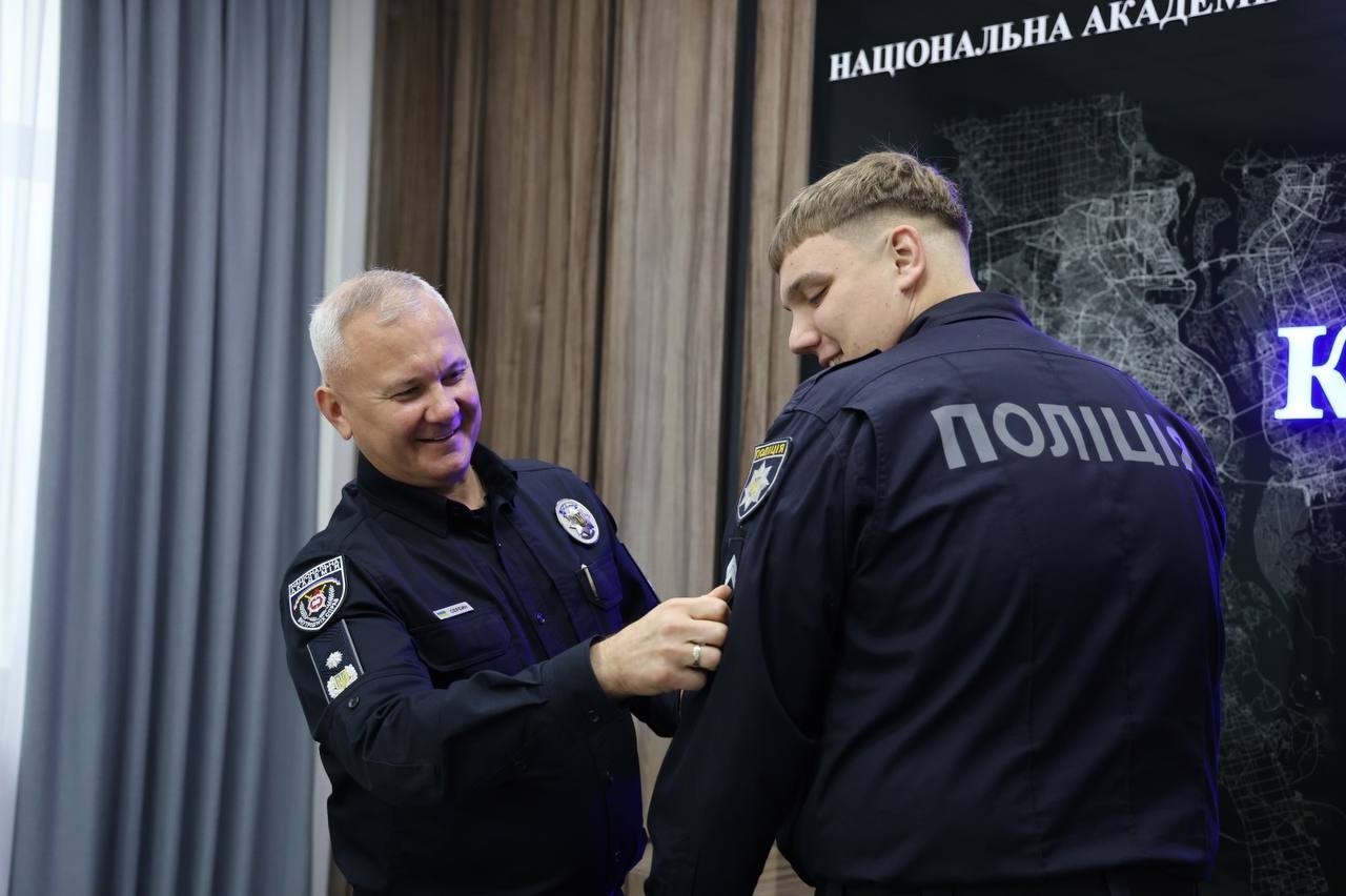 Служити гідно: у НАВС відзначили особовий і перемінний склад