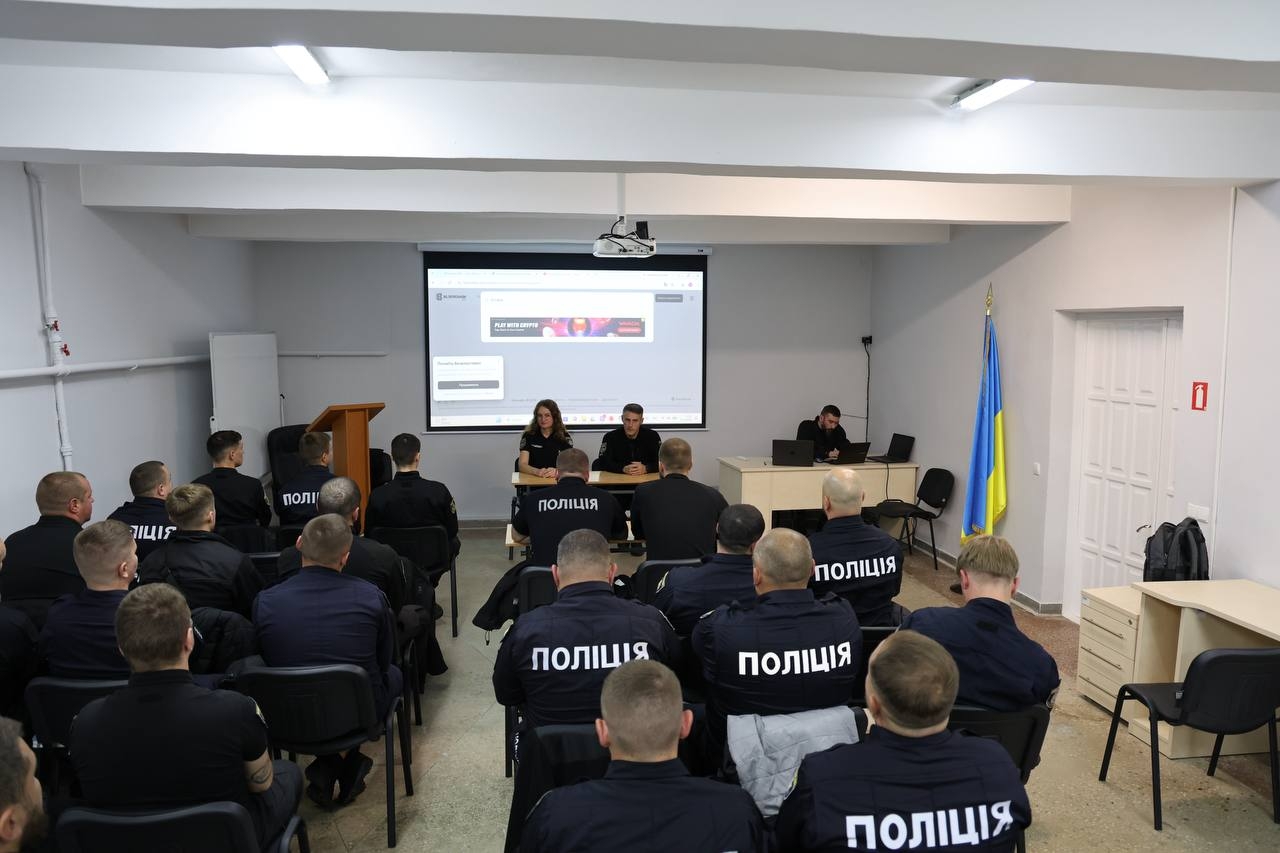 Бінарне заняття за участю працівника Департаменту кіберполіції НПУ