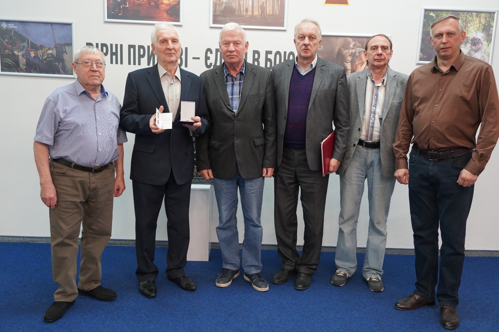 Рада ветеранів НАВС вручила пам’ятну відзнаку ліквідатору аварії на ЧАЕС