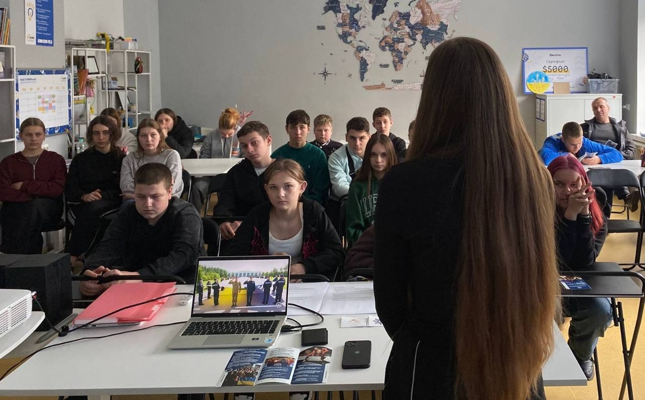 Студентське самоврядування продовжує профорієнтаційну роботу