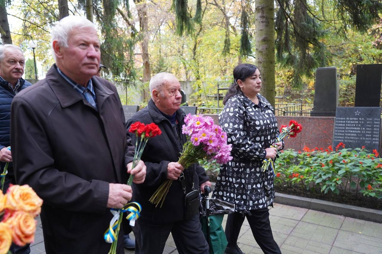 У НАВС вшанували пам’ять полеглих у Другій світовій війні