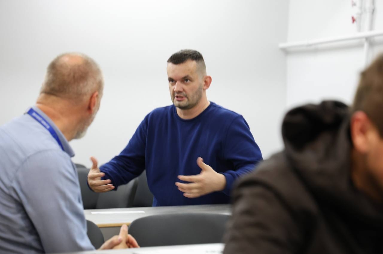 НАВС і КМЄС: англійська мова як інструмент міжнародної співпраці