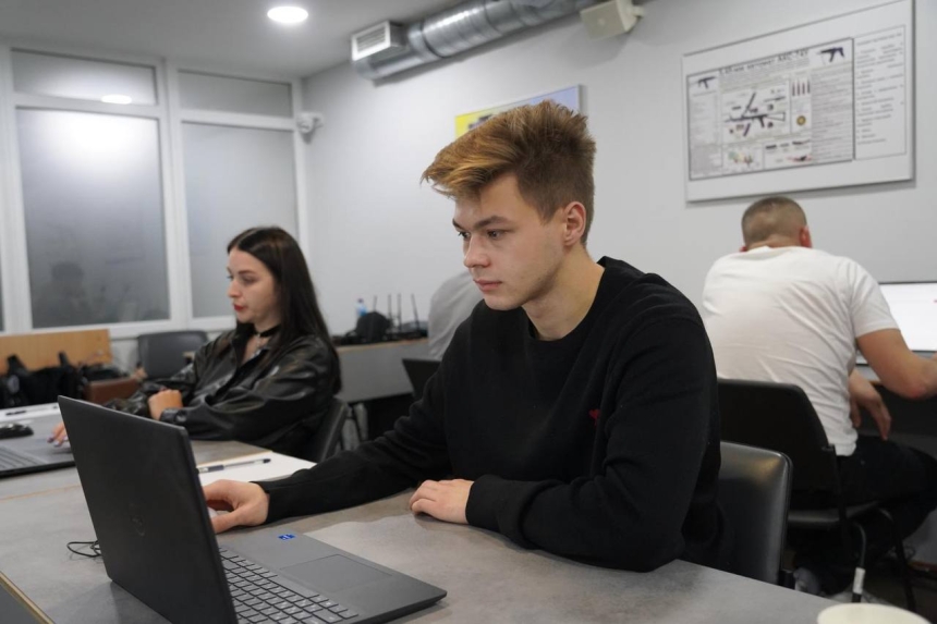 У НАВС відбувся єдиний державний кваліфікаційний іспит із публічного управління та адміністрування