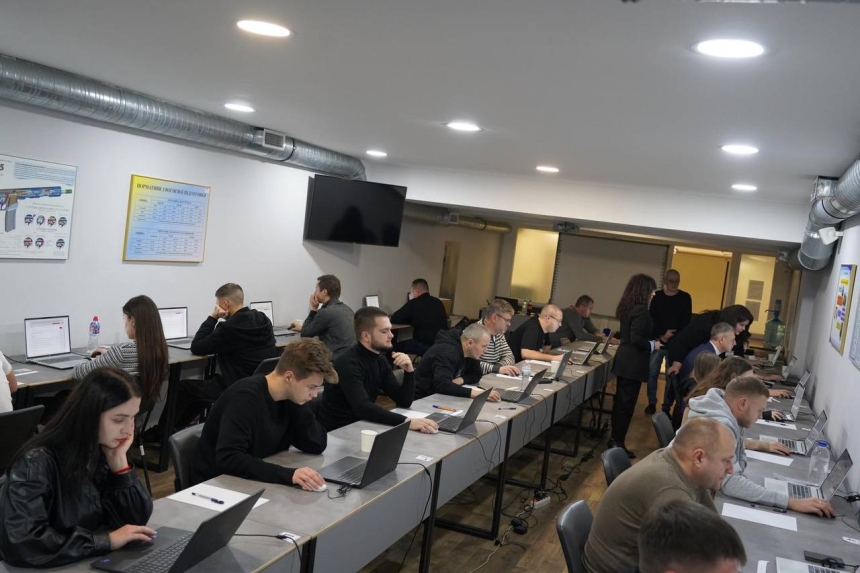 У НАВС відбувся єдиний державний кваліфікаційний іспит із публічного управління та адміністрування