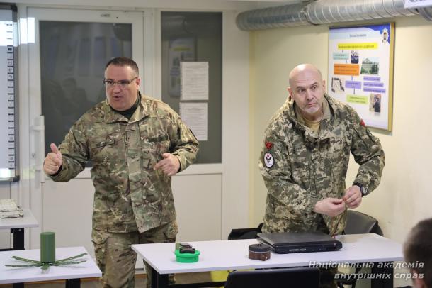 Бінарне заняття з цивільної безпеки та домедичної допомоги для здобувачів вищої освіти ННІПП НАВС 