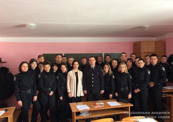 Тактика слідчого огляду та освідування