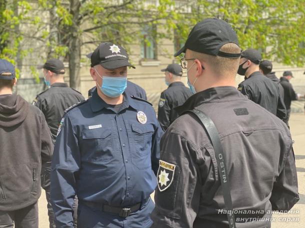 Особовий склад Національної академії внутрішніх справ традиційно долучається до проведення додаткової практичної підготовки з охорони публічного порядку під час Великодніх свят