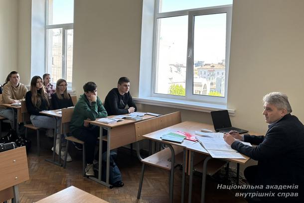 Незламність українського народу<br/>(до 90-річчя вшанування пам’яті жертв Голодомору 1932–1933 років)