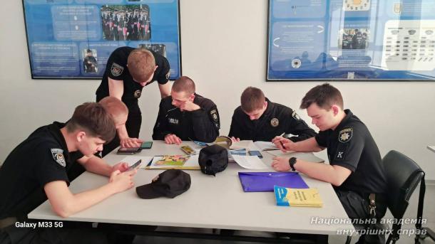 Практика, що формує професіоналів: бінарне заняття з адміністративного права та документознавства в НАВС