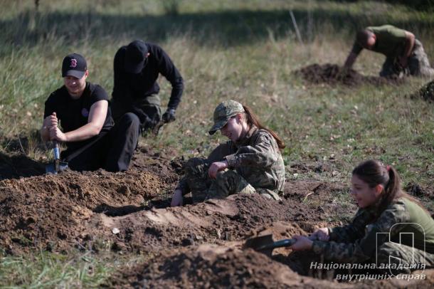 Молодь гартується задля Перемоги: одноденний вишкіл національного спротиву