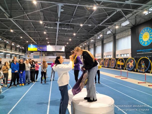 Юні легкоатлети НАВС успішно стартували в зимовому сезоні 