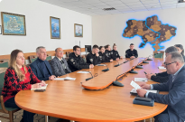 Незаконний обіг зброї як загроза національній безпеці України Фото