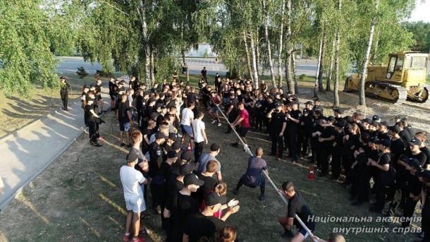 FEST під час табірного збору 