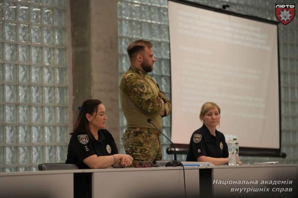 Досвід війни та виклики служби: командир штурмової бригади «Лють» провів лекцію для курсантів НАВС