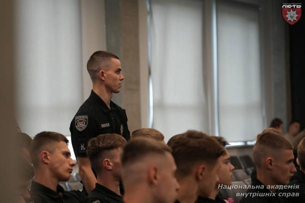 Досвід війни та виклики служби: командир штурмової бригади «Лють» провів лекцію для курсантів НАВС